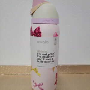 Owala "Girlhood" Urban Outfitter Exclusive